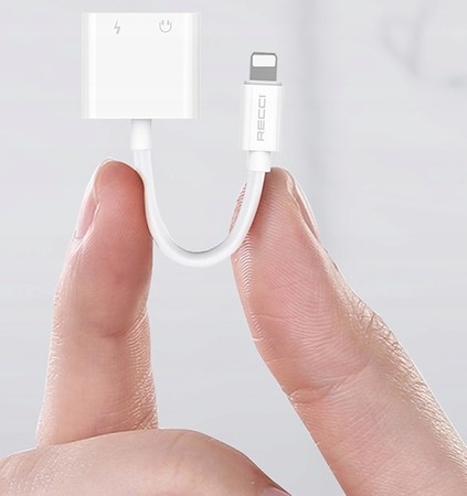 PRZEJŚCIÓWKA ADAPTER SŁUCHAWEK DO IPHONE 2X LIGHTNING RECCI