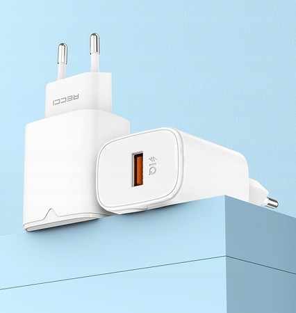 SZYBKA ŁADOWARKA SIECIOWA USB DO TELEFONU ZASILACZ 18W QC3.0 3A RECCI