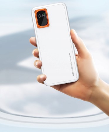 SZYBKI POWERBANK 20000MAH 22,5W QC 3.0 PD + KABEL LIGHTNING USB-C RECCI